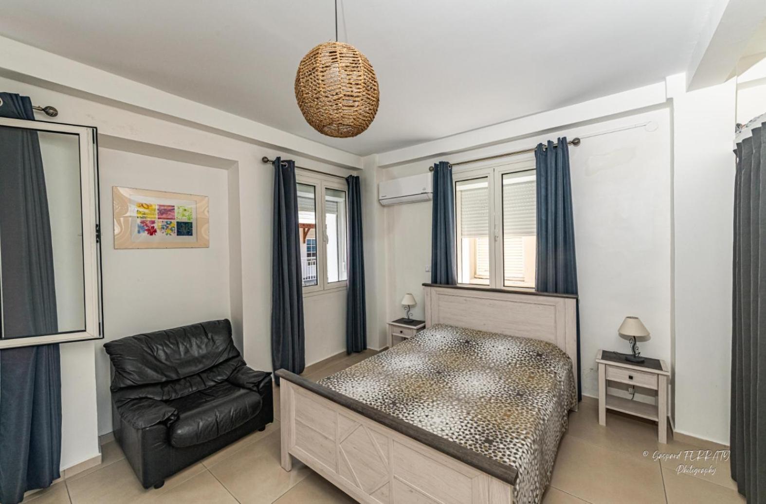 Les Penates - Appt Vue Mer Proche Plage Saint-Pierre 外观 照片