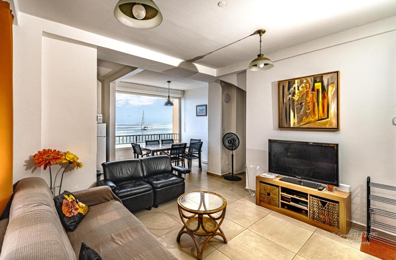 Les Penates - Appt Vue Mer Proche Plage Saint-Pierre 外观 照片